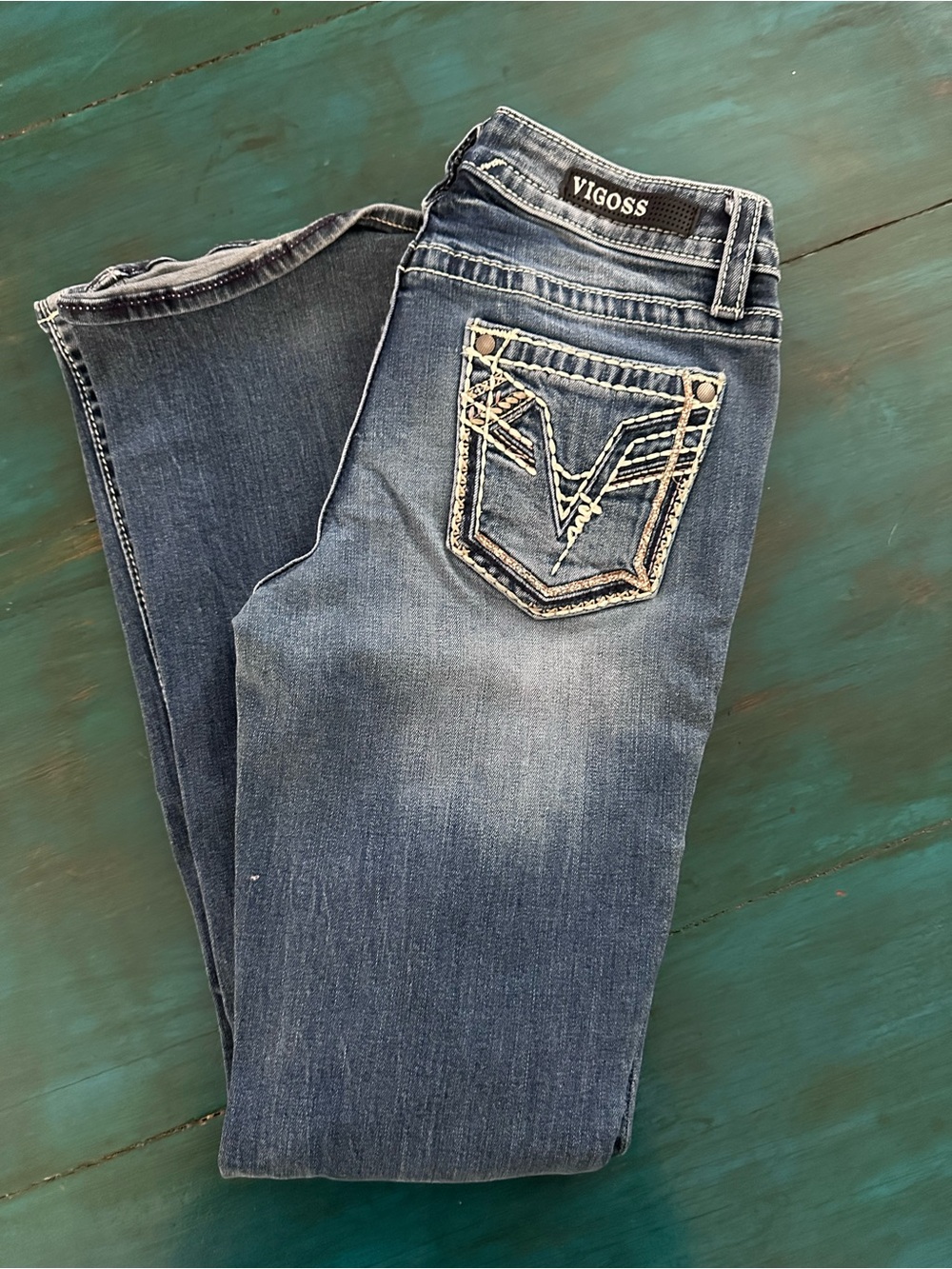 Vigoss Women's Medium Washed Blue Bootcut Jeans with Embroidered Back Pocket
